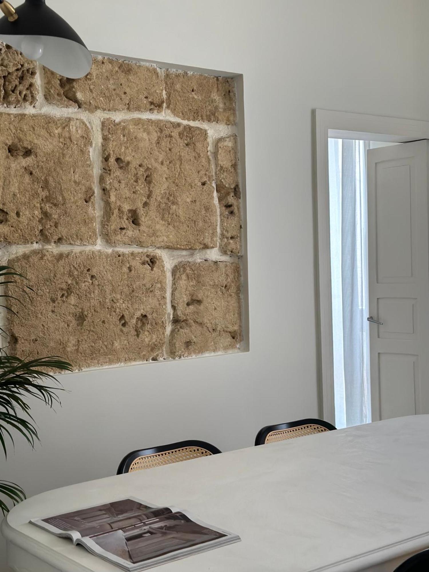 F Home Noto Exteriér fotografie