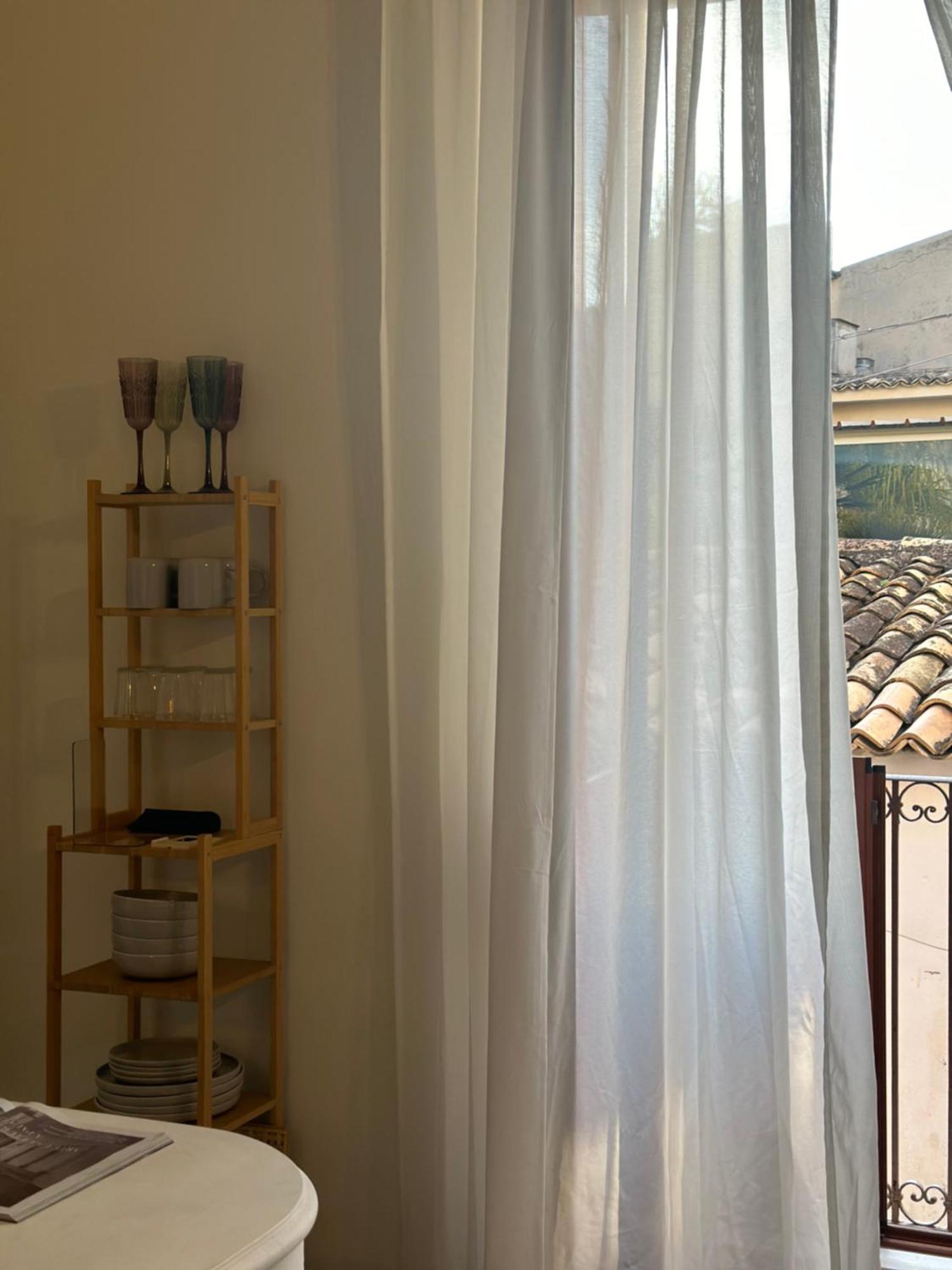F Home Noto Exteriér fotografie
